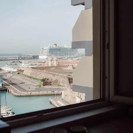 Harbour View Апартаменты *